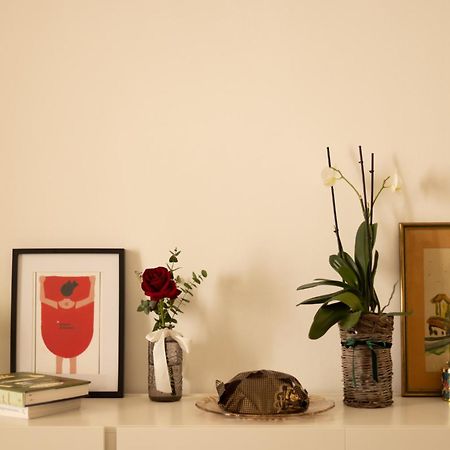 Giulia'S House Villa กาลาตีนา ภายนอก รูปภาพ