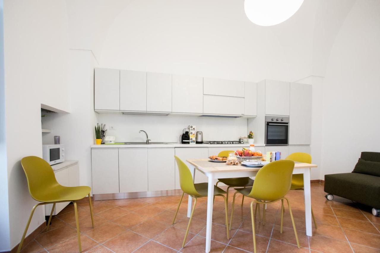 Giulia'S House Villa กาลาตีนา ภายนอก รูปภาพ